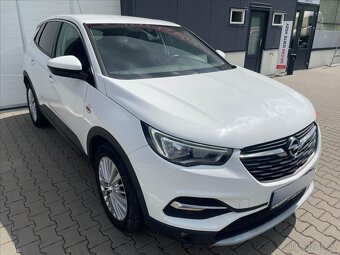 Opel Grandland X 2,0 CDTi Automat Innovation 130Kw (2019) - 3