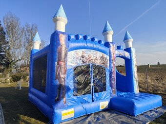 Pronájem luxusního skákacího hradu - Ledové království XL - 3