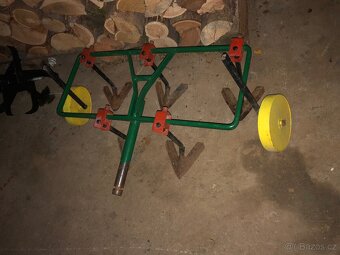 Pf-62 příslušenství ,pluh, orební kola, kypřič - 3