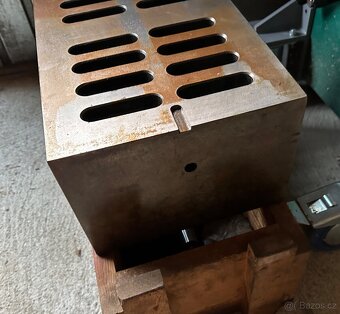 Upínací kostka - 3