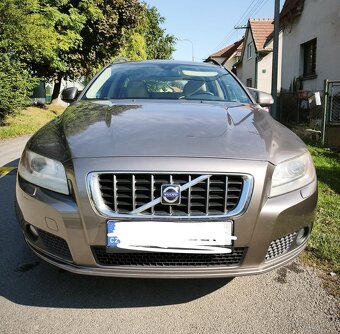 Volvo V70 D5 AWD (2008) 2.4D 136kW - 3