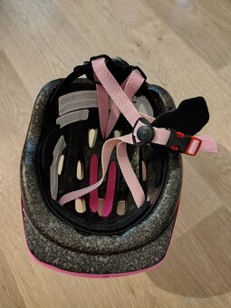 Dívčí cyklistická přilba Arcore, 47-50 cm - 3