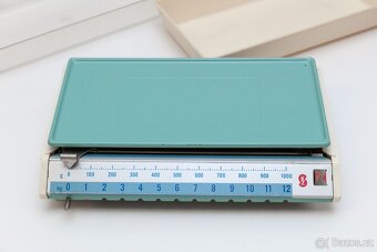 Kuchyňská váha - 60.-70. léta - 3