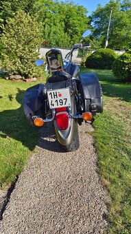 Yamaha XVS 1100A DragStar Classic - 3