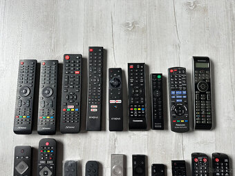 Prodám náhradní dálkové ovladače - 3