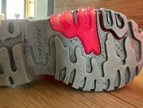 krásné GUMÁKY v.25-26, zn. MUFLON - 3