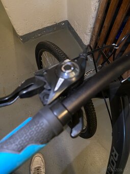 Horské kolo rockrider 100 - 3