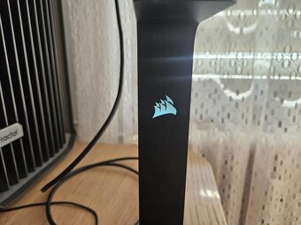 Corsair Gaming ST100 RGB Premium Headset Stand - 3
