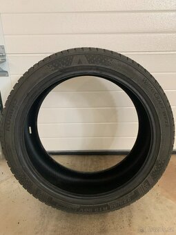 Sada zimních pneumatik dvourozměrné KUMHO - 3