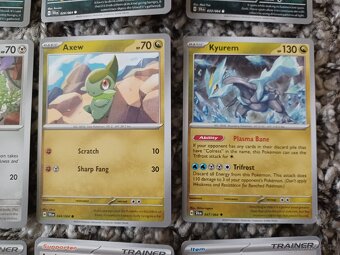 45 ks Pokémon Shrouded Fable - 3