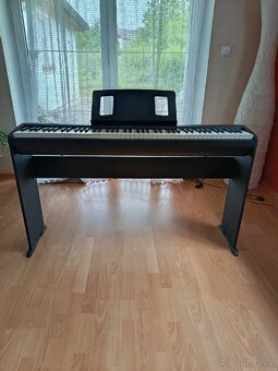 Digitální stage piano - 3