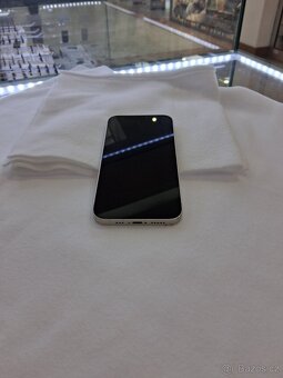 Apple iPhone 12 64GB - 3