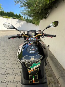 Aprilia Tuono 1000R - 3