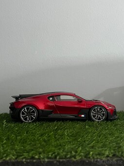 Bugatti Divo model 1:18 - 3