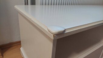 IKEA Liatorp TV stolek - 3