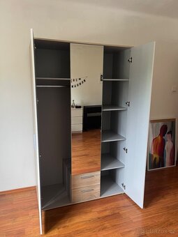 Šatní skříň YOTTA - 3