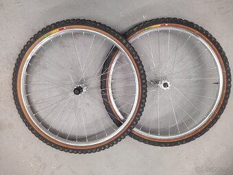 Zapletená kola 26" PULSTAR U.S.A. / Araya RM 400 Pro / WTB - 3