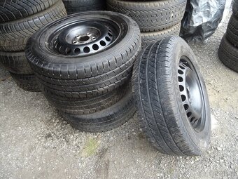 Volkswagen t5 t6 plech kola + zimní pneu 215/65/16C - 3