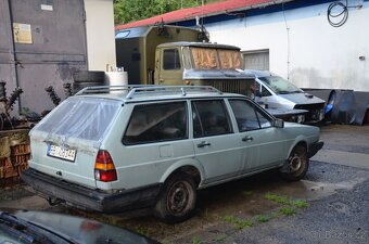 2x Volkswagen Passat b2 - 3