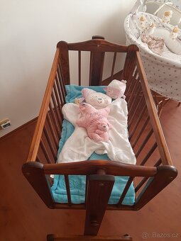 Dřevěná kolébka - 3