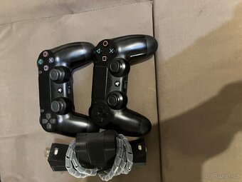 PlayStation 4 Pro - 3