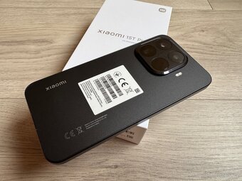 Mobilní telefon Xiaomi 15T Pro 5G 12 GB / 256 GB černý - 3