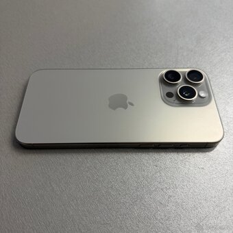 iPhone 15 Pro Max 256GB přírodní titan, rok záruka - 3