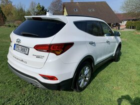 Hyundai Santa Fe, 2.2 CRDi 147 kW,NAVI,ČR,ZÁRUKA 4x4, AT - 3