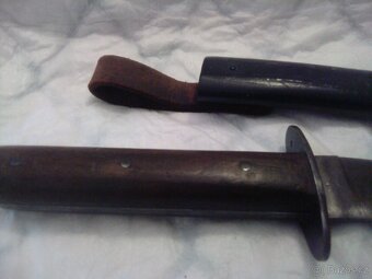 RU útočný nůž - 3