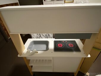 Kuchyňka + obchůdek + stůl - 3