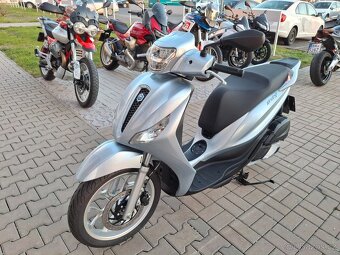 PIAGGIO Medley 125 ABS E5+ GRIGIO ASTRALE - 3
