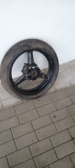 Kolo Yamaha YZF - 3