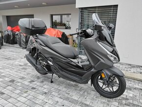 Honda Forza 125 záruka 12 měsíců,r.v.2023 - 3