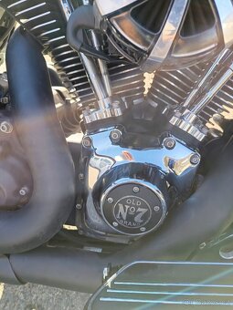 Harley Davidson Street Glide Special - 3