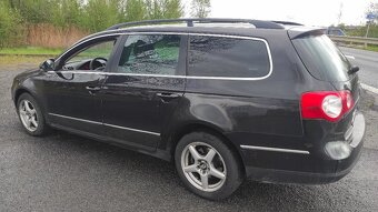 VW Passat 2,0 TDI automat, Variant - 3