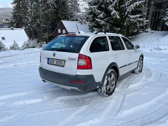 Škoda Octavia Scout 1.8 TSI 4x4 - 3