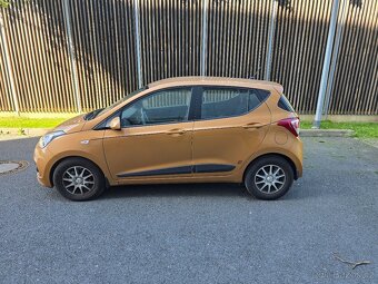 Prodám Hyundai i 10 v perfektním stavu - 3