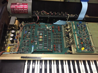 Vintage syntezátor Oberheim OB-X - 3