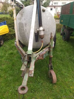 Fekál 3000l - 3