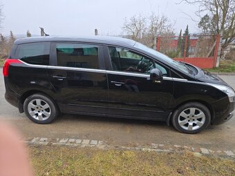 Peugeot 5008 ,2,0 hdi 110kw/150k ,Manual ,rok 2013 - 3