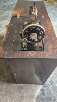 Šicí stroj BOBBIN - 3