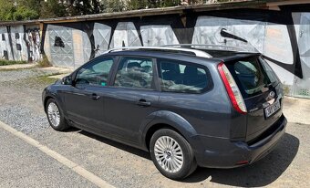 Ford Focus kombi 1,8 92kW Titanium, benzín a E85 - 3