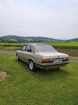 Bmw e28 525e - 3
