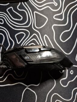 Logitech G502 - 3