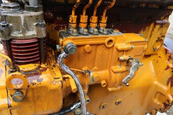 Zetor 7211 7245 motor na opravu - 3