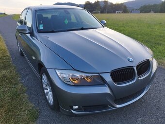 BMW E90 2.0D lci Facelift 2009 vyměním za moto BMW - 3
