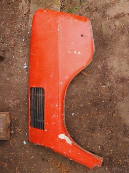 Mix 9 kusů blatníků na Škoda 100 nebo 110R - 3