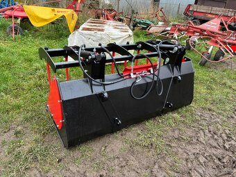 Lopata s pridržovačem / vidle na hnuj - 3