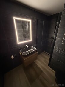 BYT-EXLUZIVNÍ 1+KK+balkon 43,88 2.pato věž A - 3