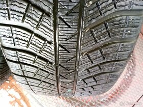 195/60/15 205/55/17 215/65/17 255/40/20 265/45/20 kusovka - 3